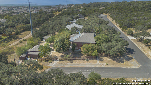 Image 63 of 74 For 800 Hop Tree