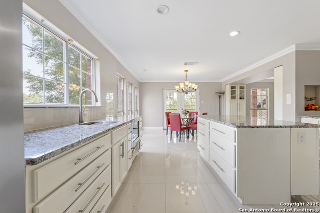 Image 8 of 74 For 800 Hop Tree