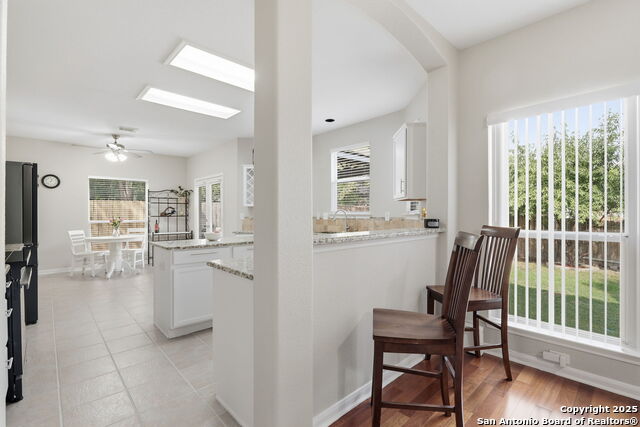 Image 14 of 38 For 3 Brentcove