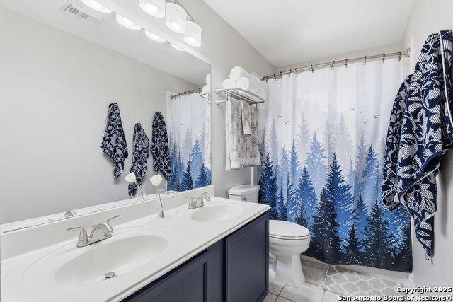 Image 22 of 38 For 3 Brentcove