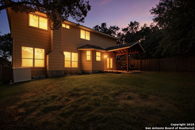 Image 31 of 38 For 3 Brentcove