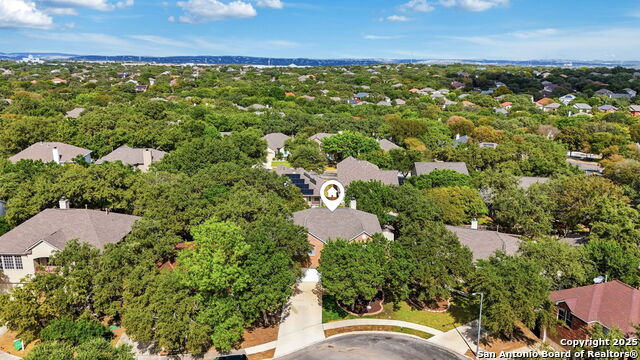 Image 33 of 38 For 3 Brentcove