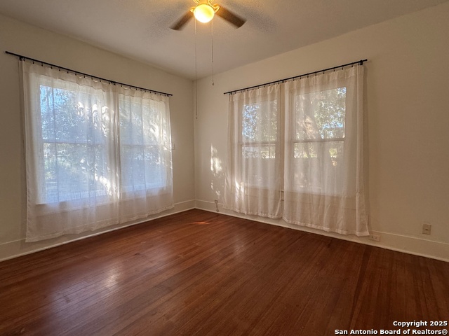 Image 16 of 20 For 2014 Mulberry Ave W