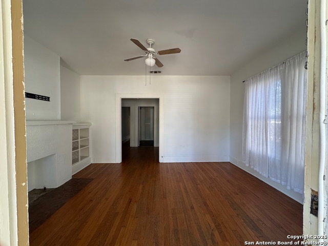 Image 6 of 20 For 2014 Mulberry Ave W