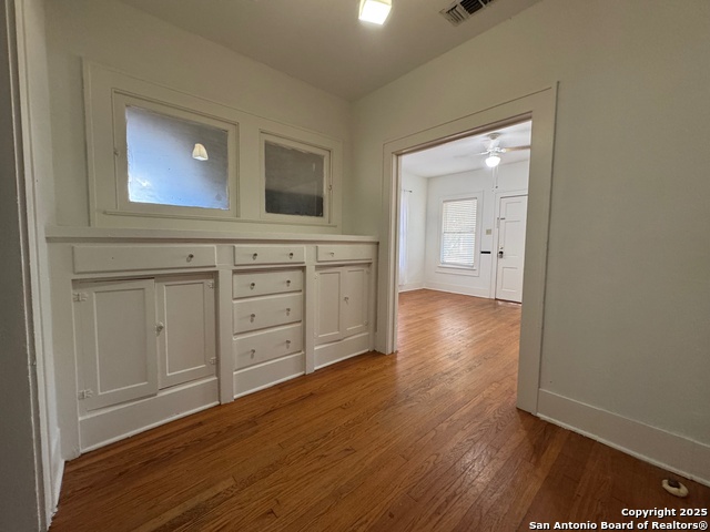Image 8 of 20 For 2014 Mulberry Ave W
