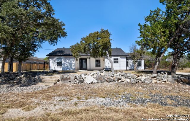 Image 2 of 26 For 1265 Bob White