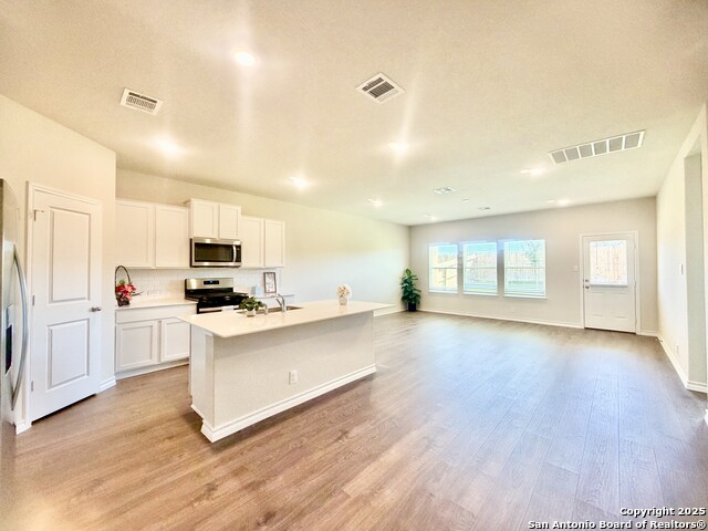 Image 14 of 46 For 21050 Gravel Keep