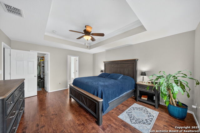 Listing photo id 15 for 3407 Bisley Pass