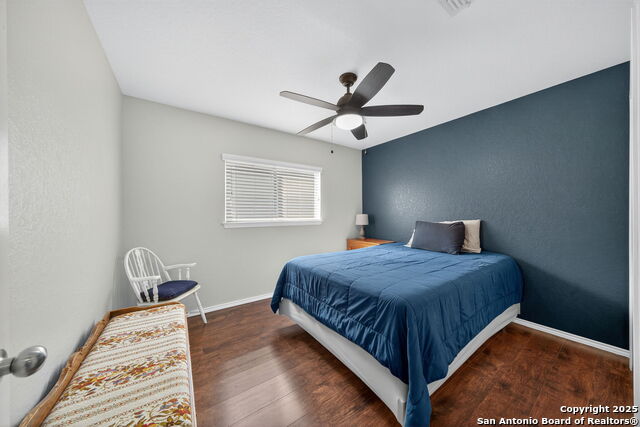 Listing photo id 21 for 3407 Bisley Pass