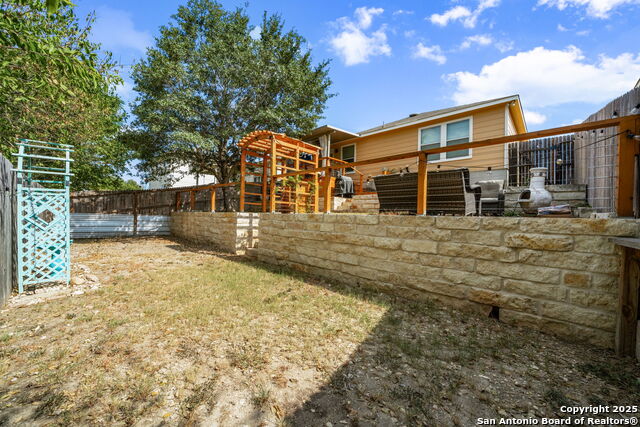 Listing photo id 30 for 3407 Bisley Pass
