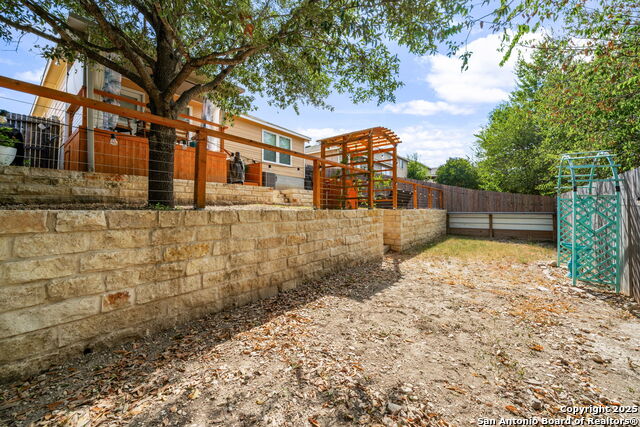 Listing photo id 31 for 3407 Bisley Pass