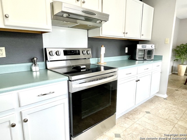 Image 7 of 37 For 9306 Sunlit  