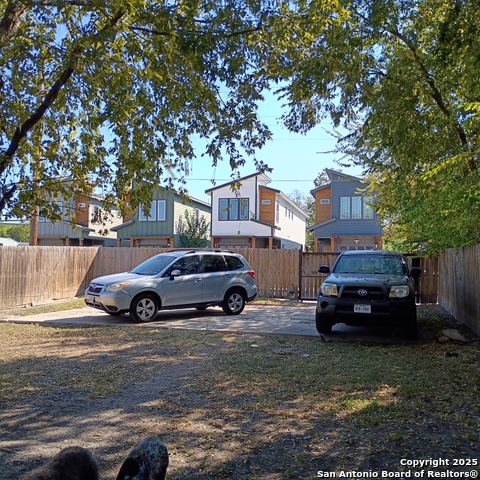 Image 11 of 11 For 646 Canton