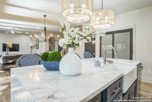 Image 15 of 50 For 6789 River