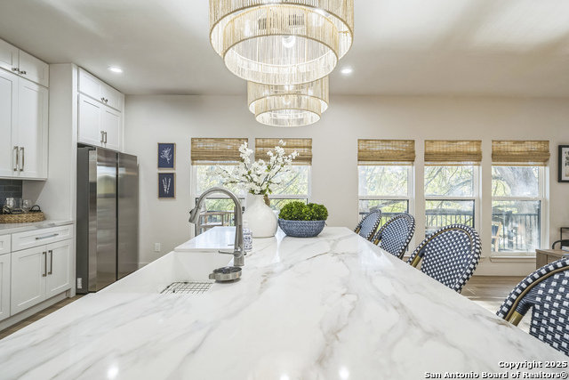 Image 21 of 50 For 6789 River