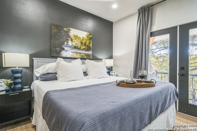 Image 31 of 50 For 6789 River