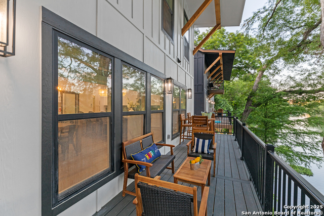 Image 42 of 50 For 6789 River