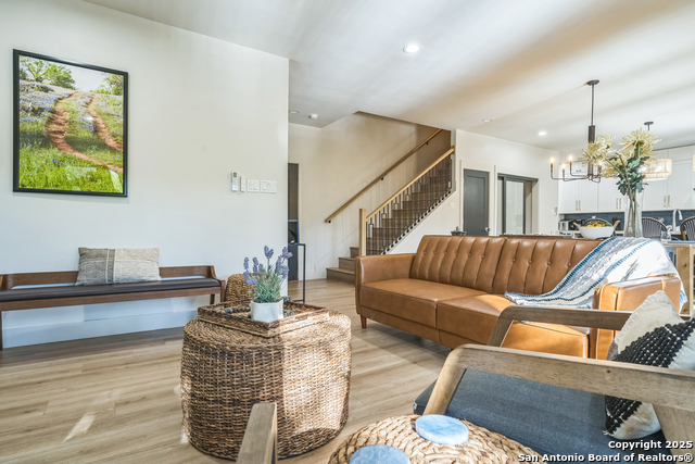 Image 7 of 50 For 6789 River