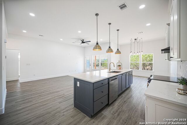 Image 12 of 76 For 101 John Bird N