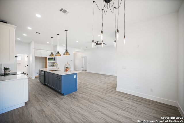 Image 14 of 76 For 101 John Bird N