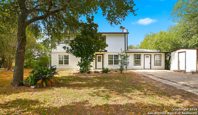 Details for 807 Ne Frontage Rd., Beeville, TX 78102