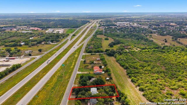 Image 44 of 49 For 807 Ne Frontage Rd.