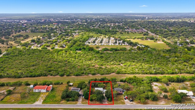 Image 45 of 49 For 807 Ne Frontage Rd.