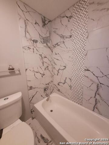 Image 15 of 62 For 9567 Millers Ridge