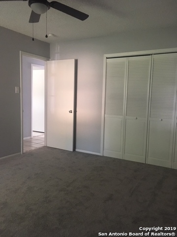 Image 18 of 62 For 9567 Millers Ridge