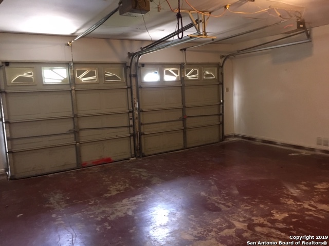 Image 23 of 62 For 9567 Millers Ridge