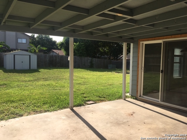 Image 25 of 62 For 9567 Millers Ridge