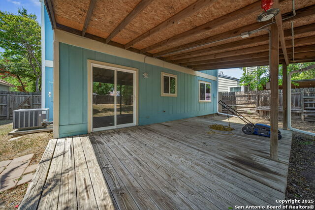 Image 17 of 19 For 7514 Rimhurst