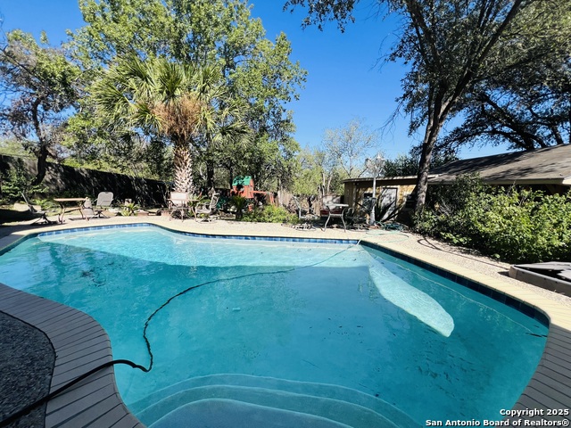 Image 12 of 38 For 3407 Kashmuir