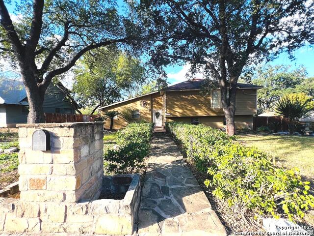 Image 2 of 38 For 3407 Kashmuir