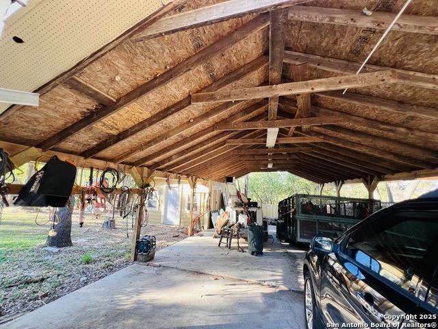 Image 20 of 38 For 3407 Kashmuir