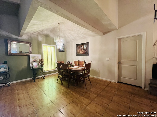 Image 23 of 38 For 3407 Kashmuir