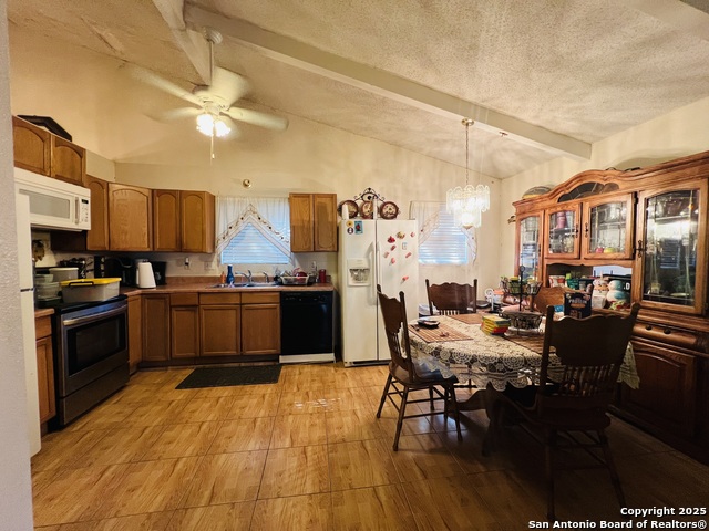 Image 24 of 38 For 3407 Kashmuir