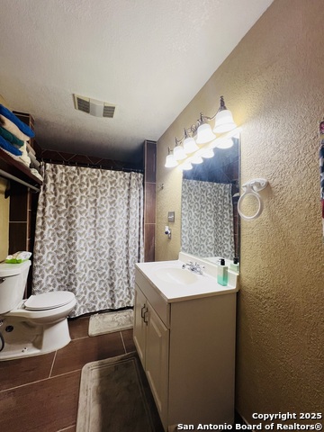 Image 32 of 38 For 3407 Kashmuir