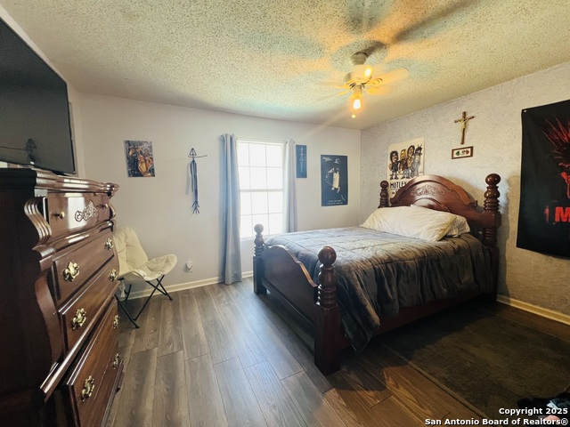 Image 33 of 38 For 3407 Kashmuir