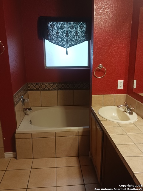 Image 13 of 15 For 426 Cantrell