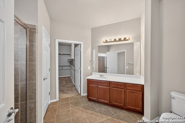 Image 18 of 29 For 3906 Adair Blf