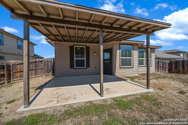 Image 26 of 29 For 3906 Adair Blf