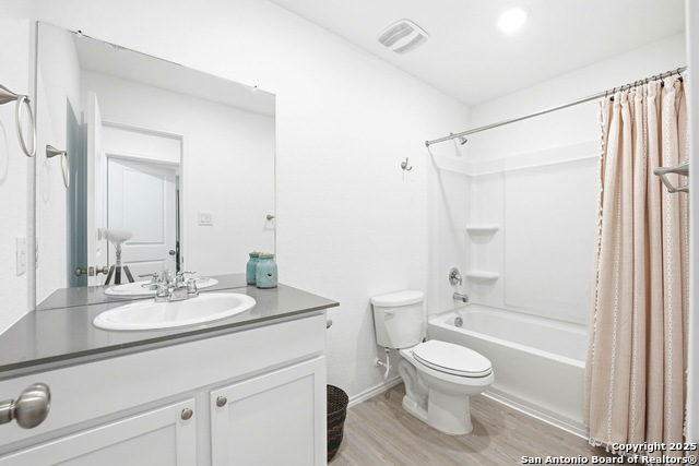 Image 22 of 39 For 124 Wood Moss