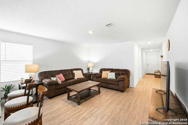 Image 9 of 39 For 124 Wood Moss