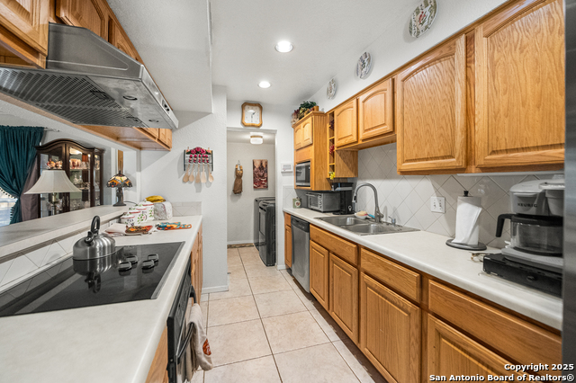 Image 13 of 45 For 619 Strings  619