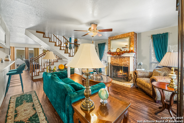 Image 6 of 45 For 619 Strings  619