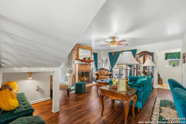 Image 7 of 45 For 619 Strings  619