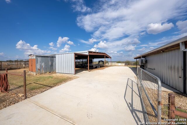 Image 44 of 109 For 14033 Fm 775