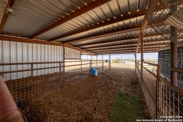 Image 48 of 109 For 14033 Fm 775