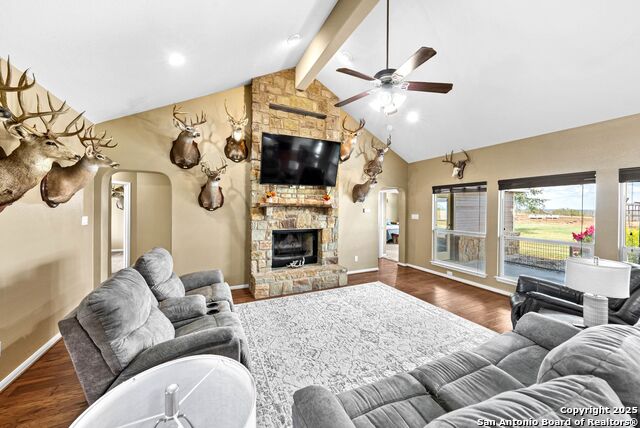 Image 5 of 109 For 14033 Fm 775